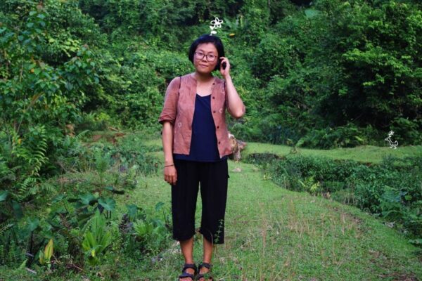 CHUYỆN ÁO QUẦN
