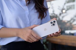 Sau 2 năm, iPhone 12 Pro Max vẫn rất ngon ngoại trừ pin giảm