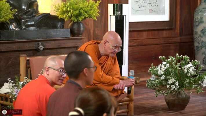 VÁN CỜ SINH TỬ