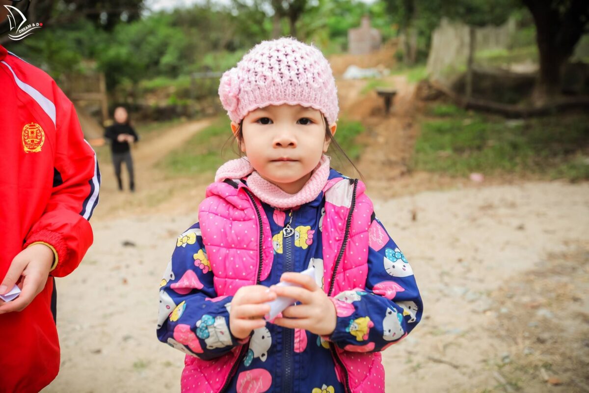 BẢO ANH – CÔ NÀNG BÉ BỎNG CỦA I AM A FARM KID