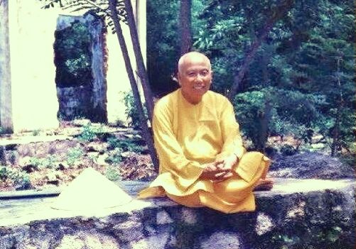 “TRỰC  TÂM  THỊ  ĐẠO  TRÀNG” – Hòa Thượng , Thiền Sư Thích Thanh Từ.