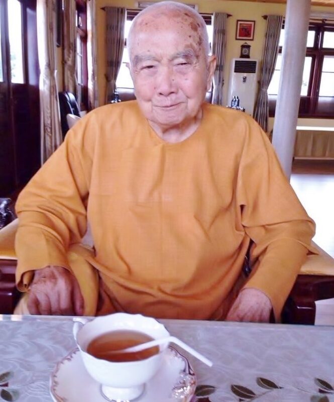 “TRỰC  TÂM  THỊ  ĐẠO  TRÀNG” – Hòa Thượng , Thiền Sư Thích Thanh Từ.